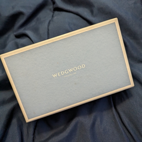 Wedgwood set - Picture 3 of 5